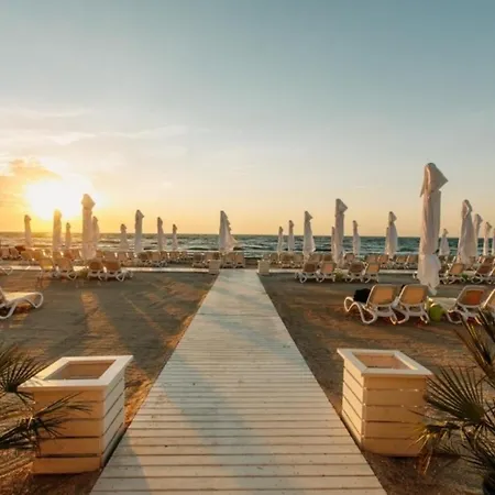 Summerland Sea & Апартаменты