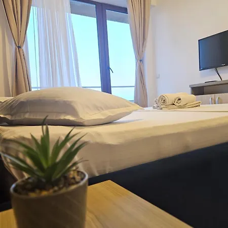 Апартаменты Summerland Sea &