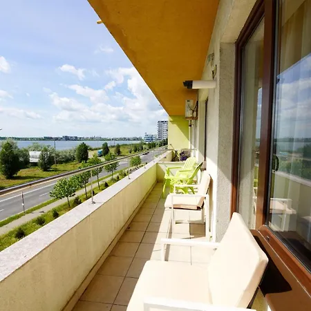 Apartment Summerland Sea & Mamaia